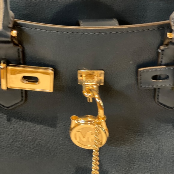 MICHAEL KORS HAMILTON MED SATCHEL- NAVY - Picture 11 of 15